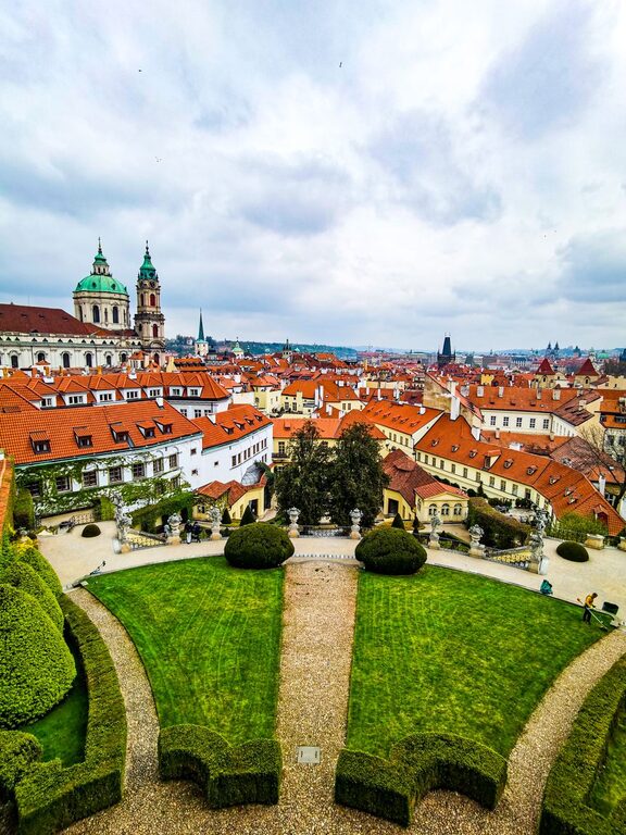 Jak si užít zahradu a přírodu jako zdravý relax po 50 letech